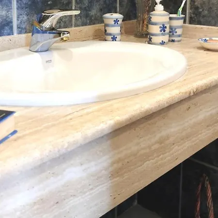 ヴィラ Granada モトリル